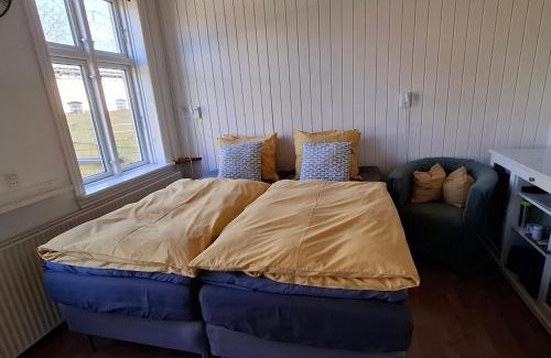Arnager Haus | The FIG Studio - "Den Gule Svane" Guest House - near Rønne & Beach