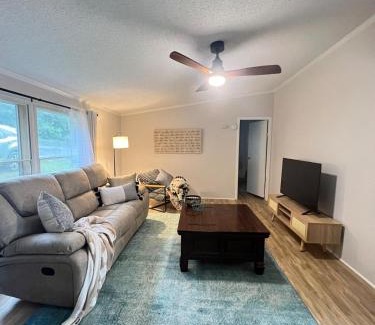 Rileyville Haus | The Firefly Lodge at Shenandoah