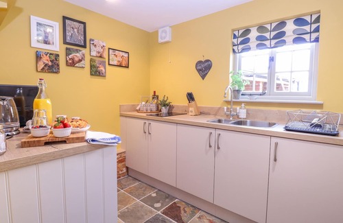 Old Newton Hütte | The Forge