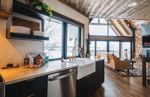 Sugarcreek Kabine | The Forty-Five @ Brandywine Grove