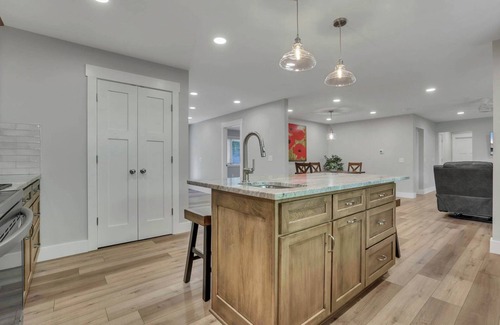 Newark Haus | The Golden Retreat | Dual Master Suites