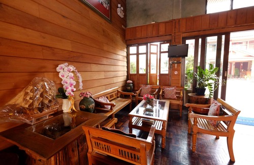 Mae Sariang Haus | The Good View Guesthouse