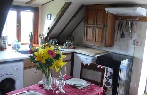 Coleford Haus | The Granary/Hottub English Bicknor Forest of Dean.