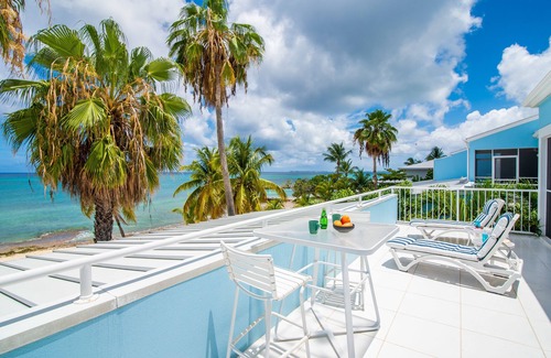 Seven Mile Beach Eigentumswohnung | The Grandview Condos on Seven Mile Beach