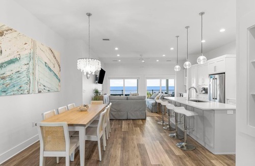 Indian Pass Haus | The Great White Florida Beach House