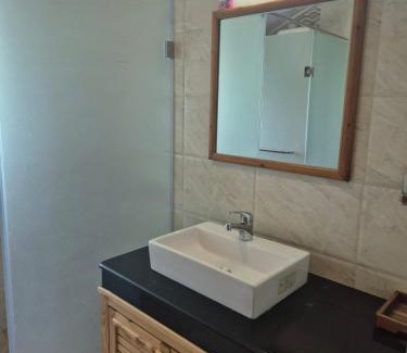 Manali Kabine | The Green Mountain Lodge