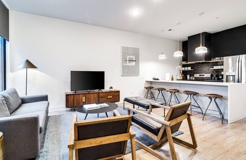 Music Row Wohnung | The Grove #4 by AvantStay | Perfect Music Row Location