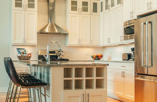 Ravenswood Hotel | The Guesthouse Hotel