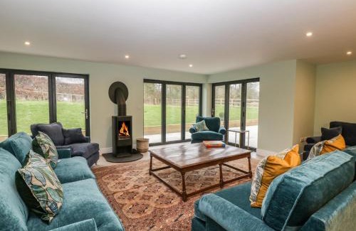 Sherborne Haus | The Gully