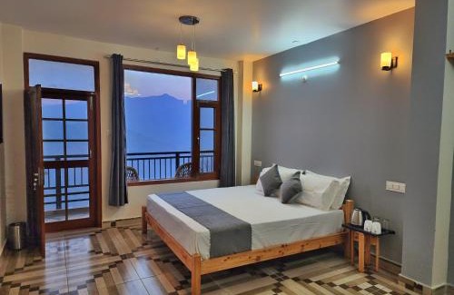 Kumharsain Haus | The Halt Narkanda - Rooms and Rooftop Cafe