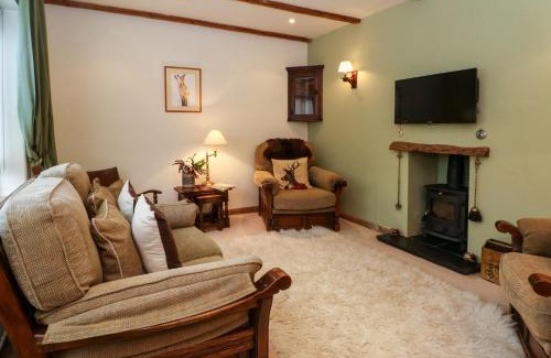 Macclesfield Haus | The Hare Burrows