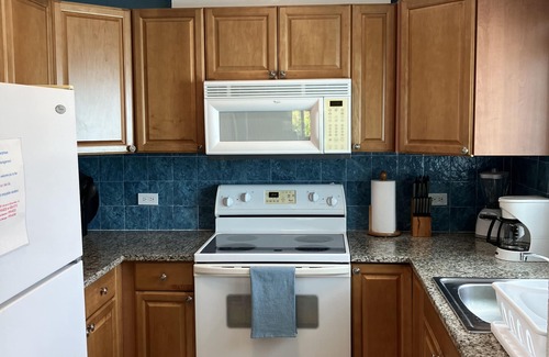 North Side Eigentumswohnung | Die Harvey Nicole: Beautiful Ocean Front Condo Grand Cayman