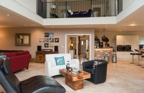 Wimborne Haus | The Haybarn