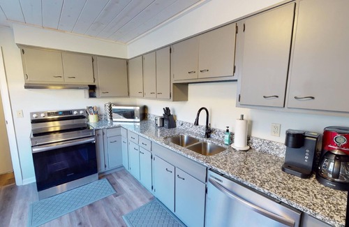 Logan Hütte | Cottage-Eigenes Badezimmer