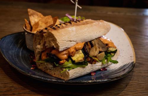 Ross-on-Wye Hotel | The Hope & Anchor Restaurant & Rooms