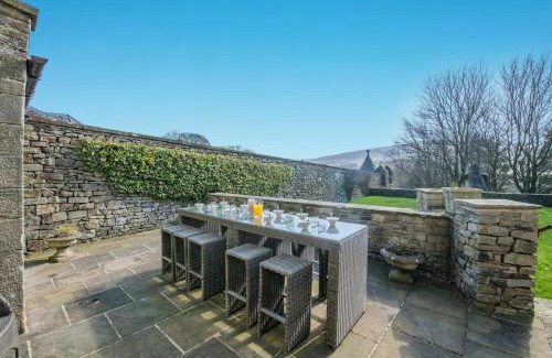 Leyburn Haus | The House at The Forbidden Corner