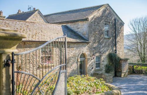 Leyburn Haus | The House at The Forbidden Corner