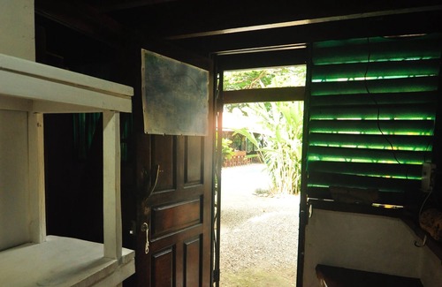 Cabuya Kabine | The Howler Monkey Hotel