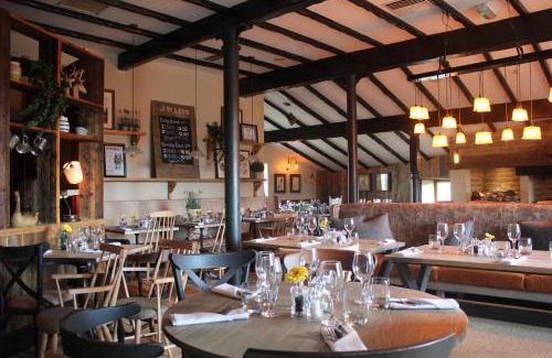 Holmfirth Hotel | The Huntsman Inn