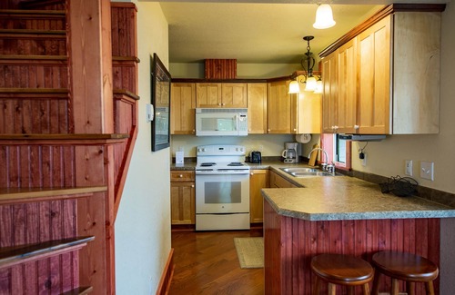 Croftville Eigentumswohnung | Das Inn at Croftville Road Cottages Nr. 5. Am Ufer des Oberen Sees.