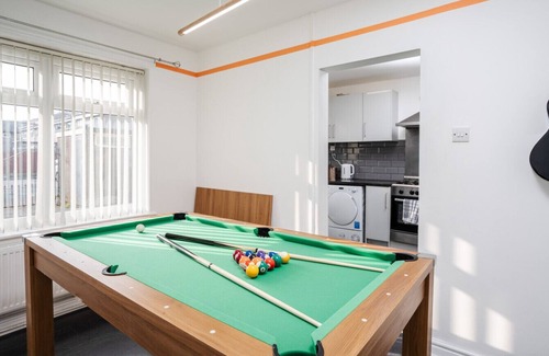 Manchester City Centre Haus | The Jade | 4bd - Pool Table - Man Utd - CityCentre