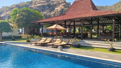 Tukad Mungga Kabine | The Joglo By The Beach Pemuteran Bali