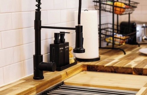 Gainesville Haus | The Key ~ Reno'd Historic Mansion! 1 Mile to UF