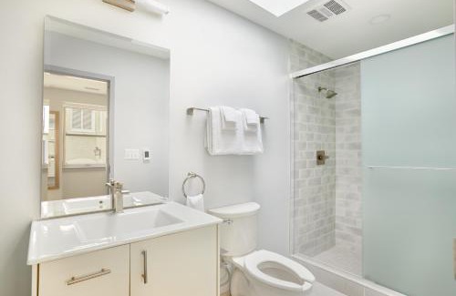 Old Town Alexandria Wohnung | The King Street House By Kasa