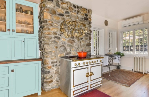 Metaline Falls Skihütte | NEW - The Kirtland Cutter Rock House - Metaline Falls