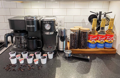 Victorian Village Haus | The Known: Luxury Short North Oasis / Free Parking