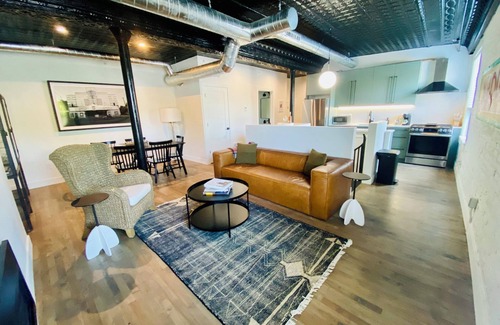 Charlevoix Haus | The Kroger Lofts