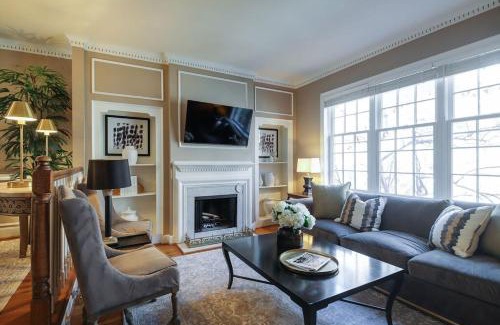 Old Town Alexandria Haus | The Lafayette