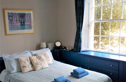 Inchbrook Haus | The Laurels At Inchbrook