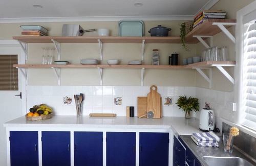 Primrose Sands Wohnung | The Lazy Fig - Ocean Views, Orchard & Pizza Oven