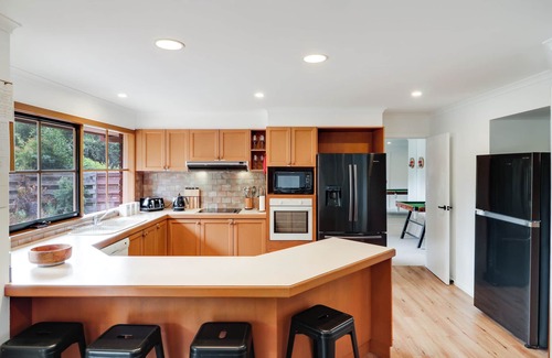 Mansfield Haus | The Link Mansfield - Family Friendly Home - Sleeps 11