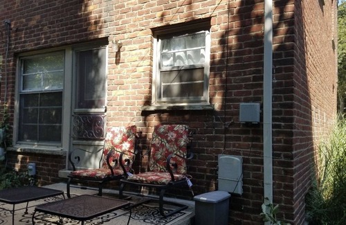 Ann Arbor Haus | đ âTHE LITTLE BIG HOUSEâđłA2âs Premiere TownhouseđĄ 9 Houses from âThe Big Houseâđ