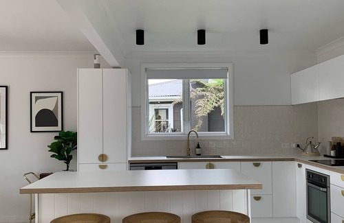 Martinborough Haus | The Little White Bach