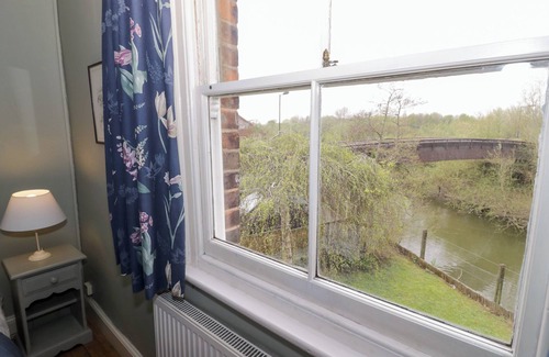 Gloucester Hütte | The Lock House