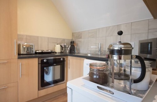 Broadway Haus | The Lodge at Broadway