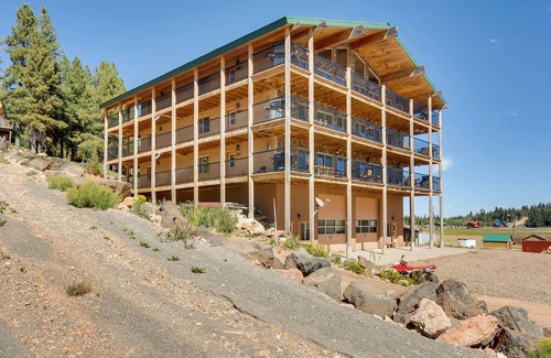 Meadow View Heights Wohnung | Die Lodge in Duck Creek: DEER TRACKS SUITE