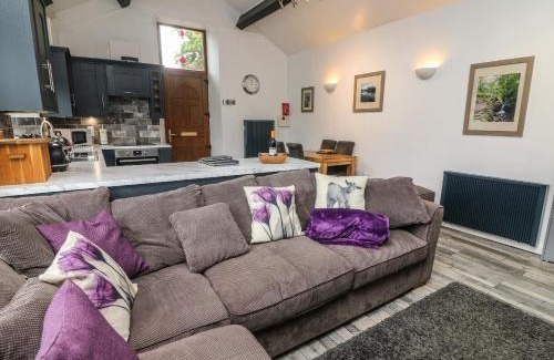 Bouth Haus | The Lodge