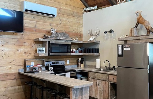 Trenton Haus | The Lodge @ K4C Premier Cottages