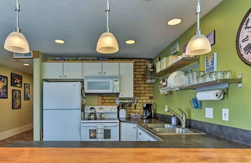 Logan Bed & Breakfast | The Loft on Center