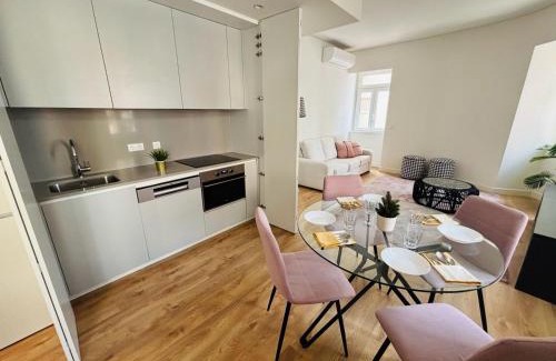 Lisbon Old Town Wohnung | The Luciano House - Confortable & Central Apartments