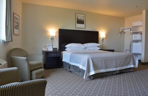 Cliff - Cannon Hotel | The Madison Inn