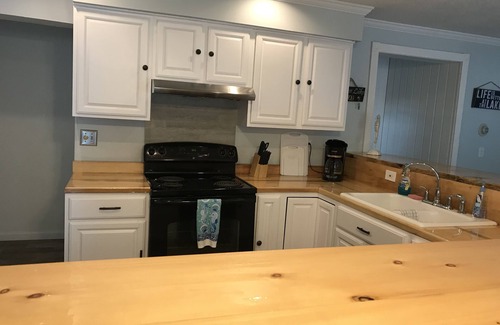 Higgins Lake Haus | DIE HAUPTKABINE bei True North Cabin Rentals