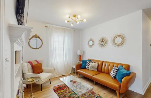 Beach Institute Wohnung | The Manor at Forsyth Gardens