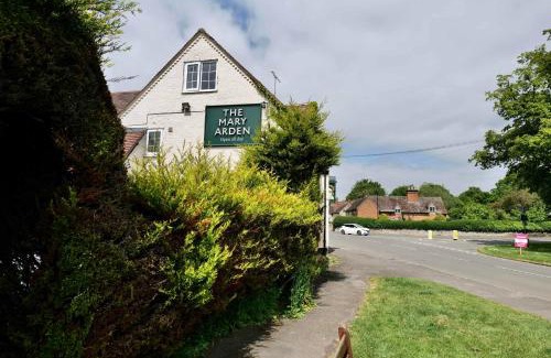Wilmcote Hotel | The Mary Arden Inn