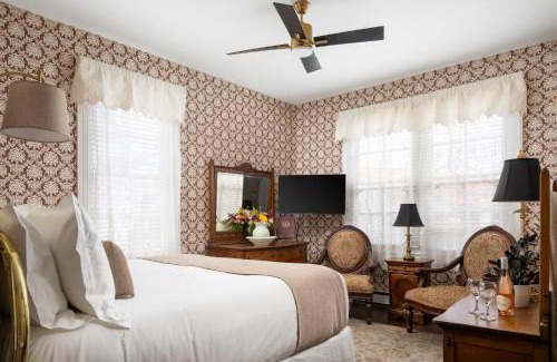 Cape May Bed & Breakfast | The Mason Cottage Downtown