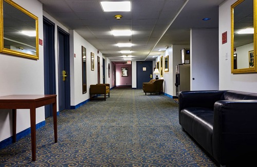 Wheeling Hotel | The McLure Hotel and Conference Center